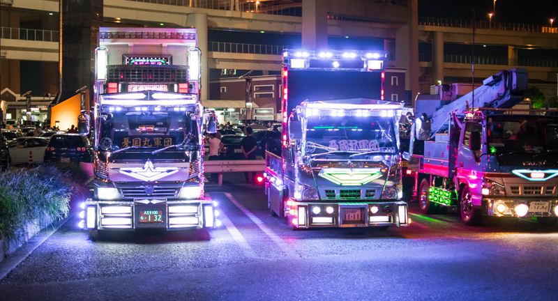 Illustration for article titled You Aren't Prepared For What You'll See At Japan's Craziest Parking Lot